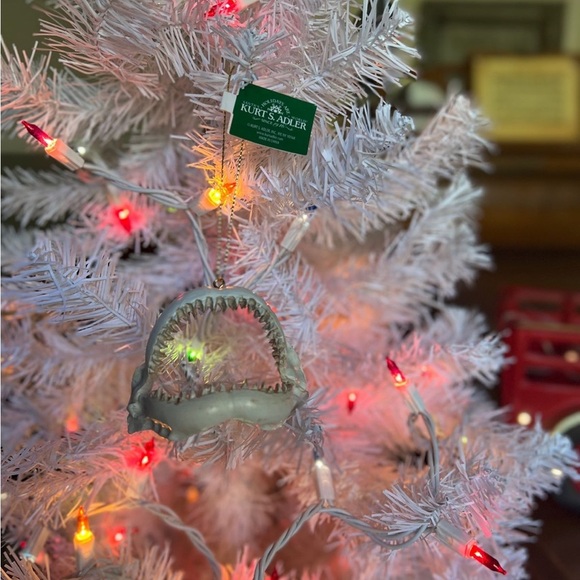 Kurt Adler Shark Jaw Christmas
Ornament‼️FINAL SALE - Picture 4 of 6